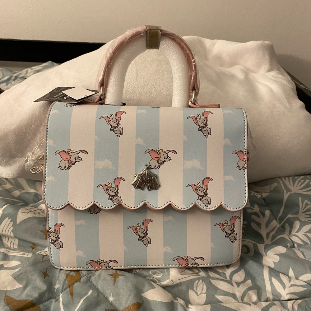 Disney Dumbo Loungefly Crossbody Bag NWT